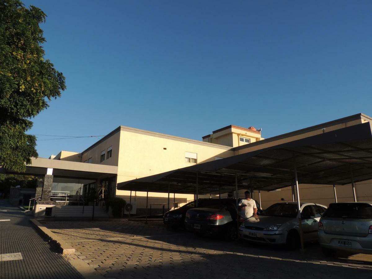 Hotel Algarrobo 메를로 외부 사진